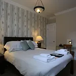 B+B York Szálloda