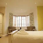 B+B York Szálloda
