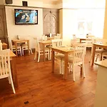 B+B York 4* York