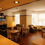 B+B York Szálloda