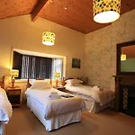 B+B York