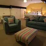 B+B York Hotel 4*