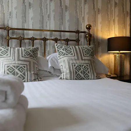 B+B York Hotel 4*
