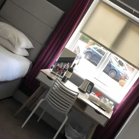 B+B York York