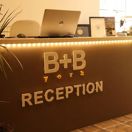B+B York 4* יורק