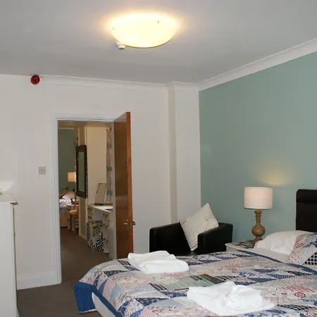 B+B York
