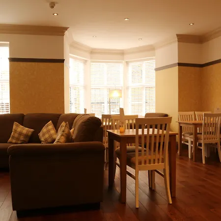 B+B York 4* יורק