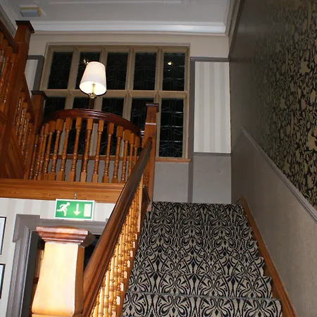 B+B York York