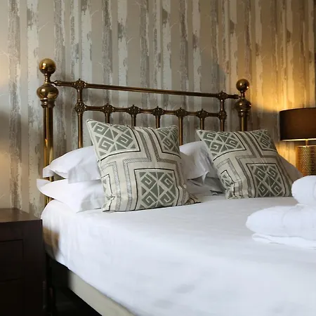 B+B York Hotel 4*