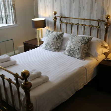 B+B York York